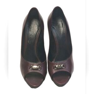 Gucci Women's Dark Burgundy/Reddish-Purple Peep Toe Heels